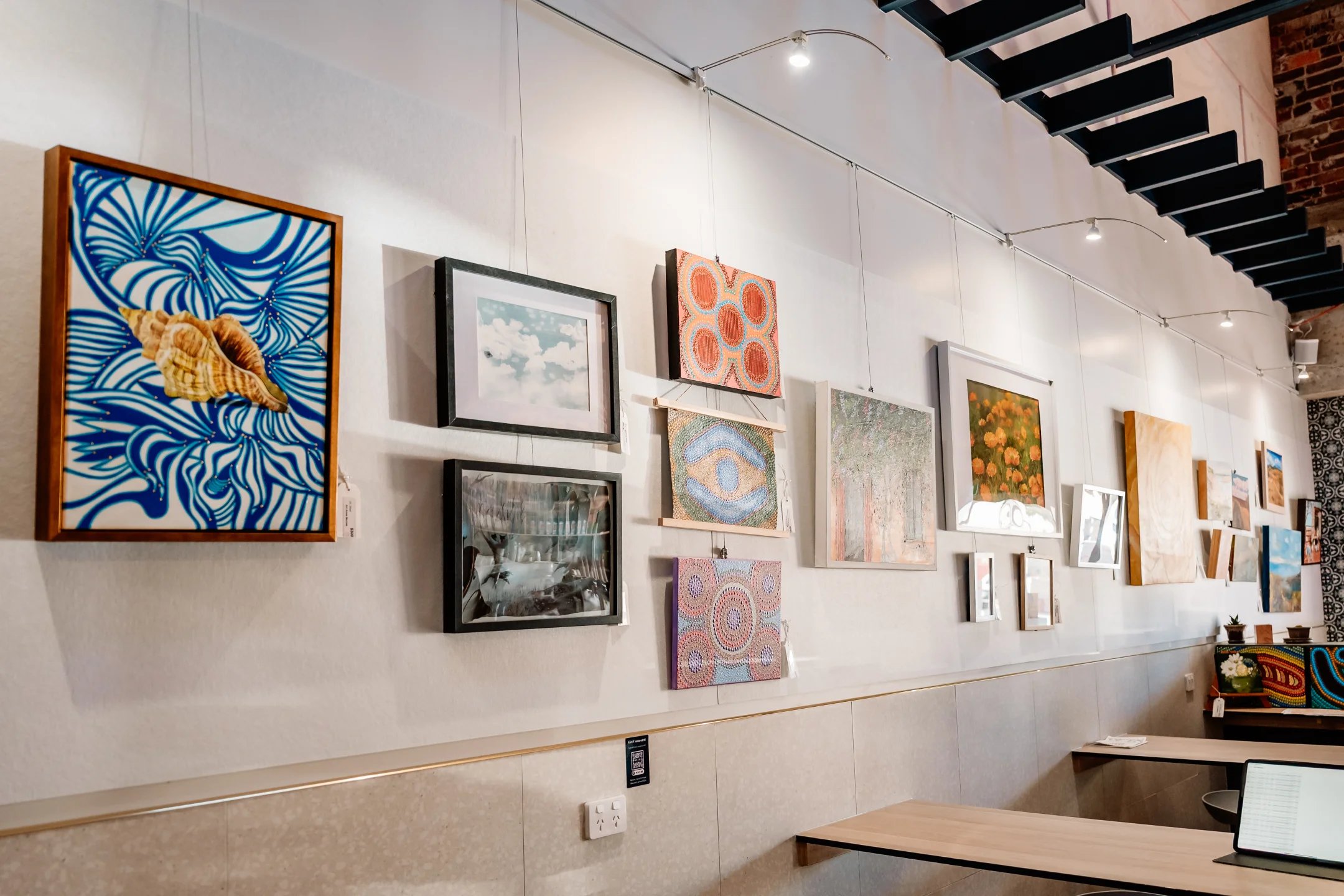 Social SEEN Gallery